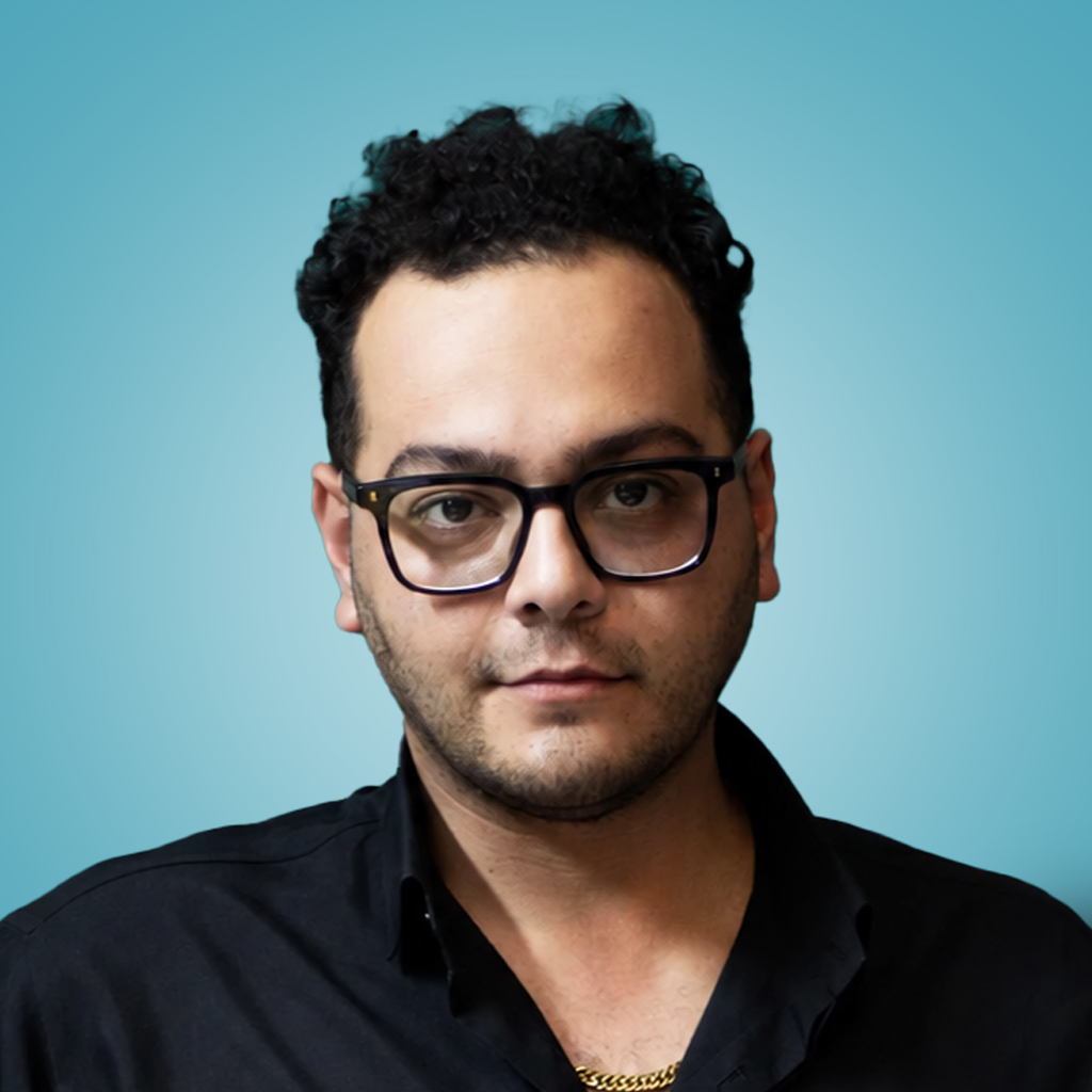 پیام دباغ